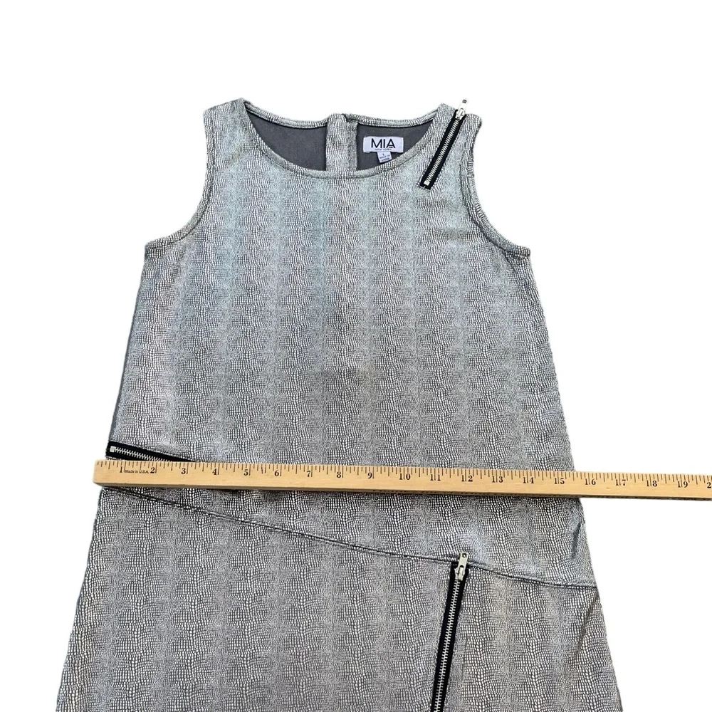 Mia New York Girl’s Size Large‎ Silver Metallic Zip Detail Snakeskin Print Dress
